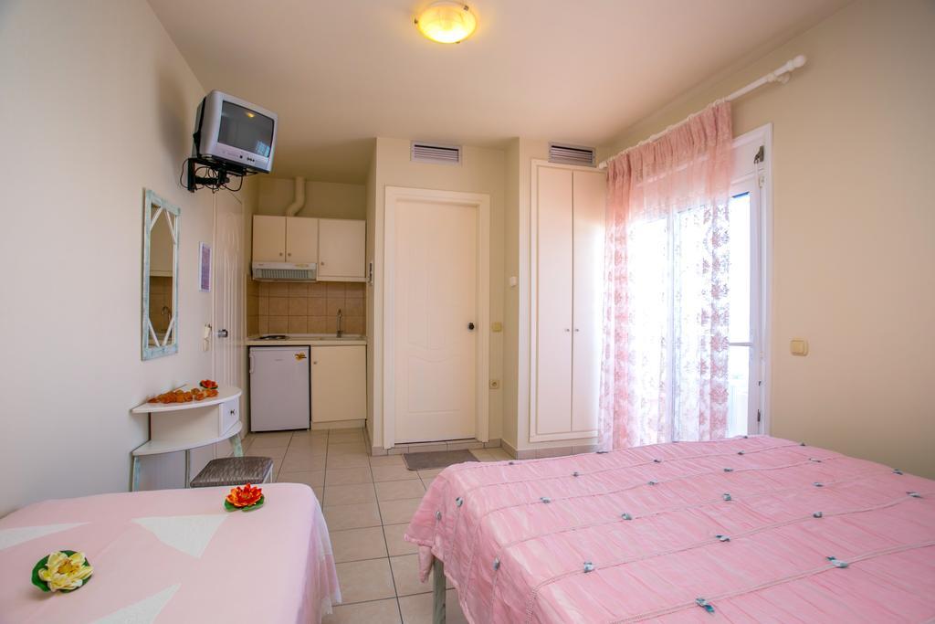 Studios Akrogiali Limenaria  Room photo